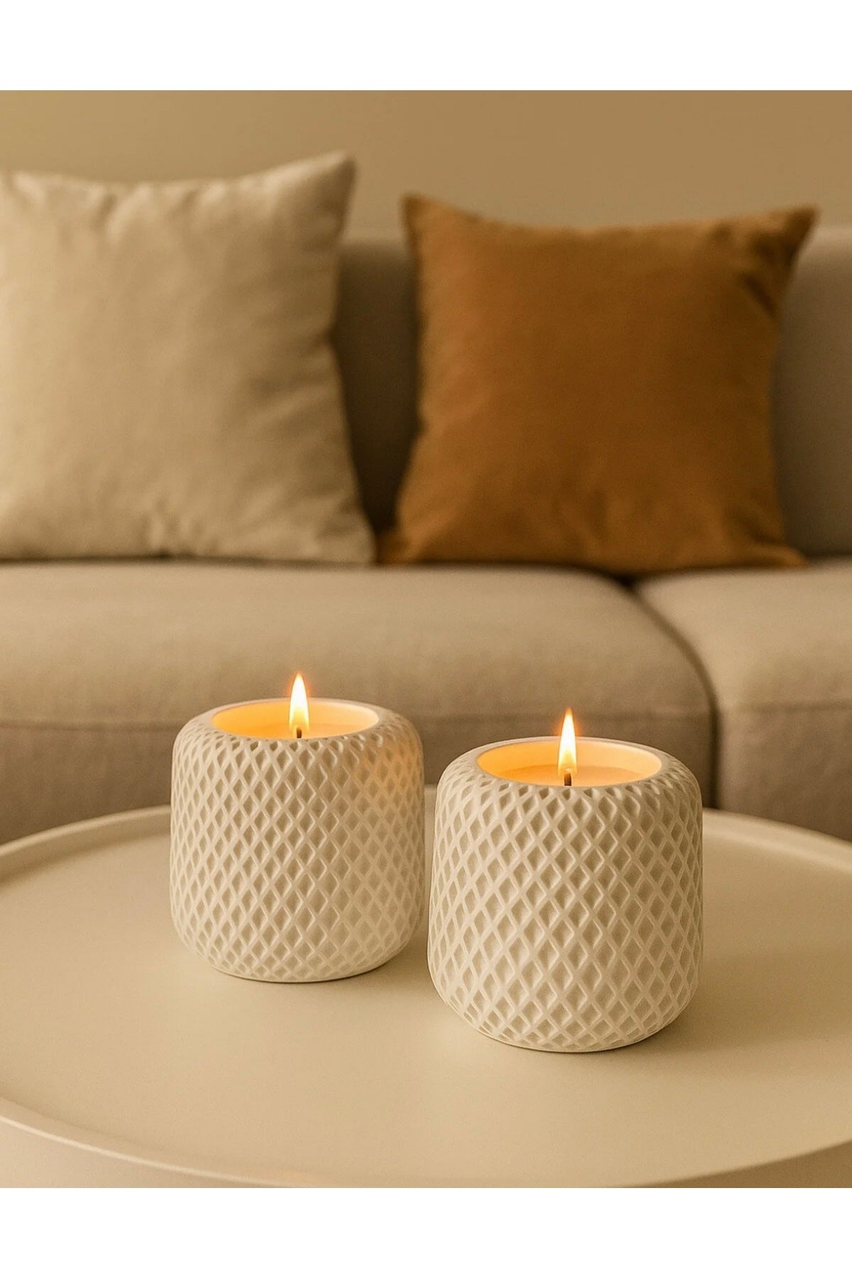 Ceramic candle detail