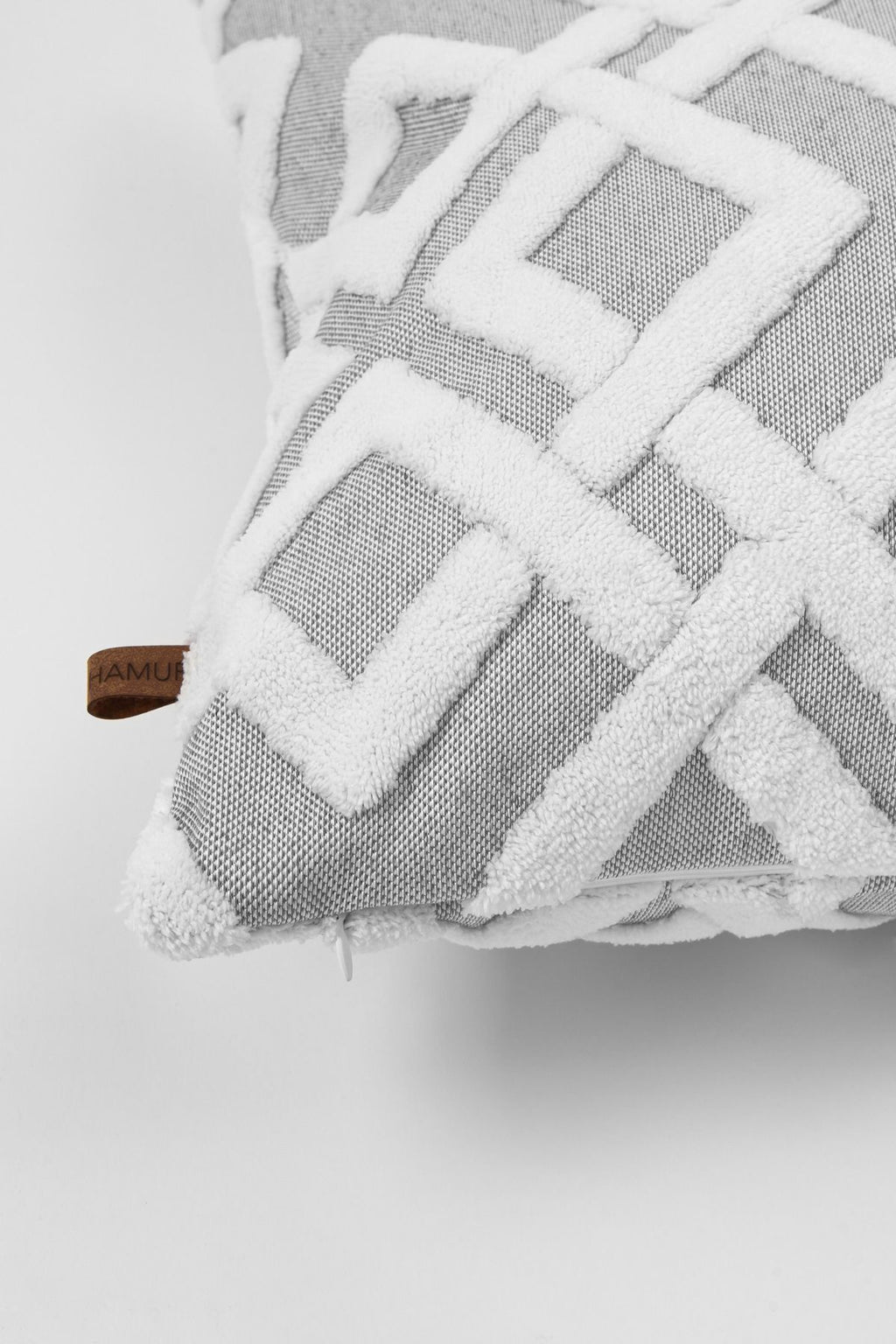 Grey lattice tufting detail