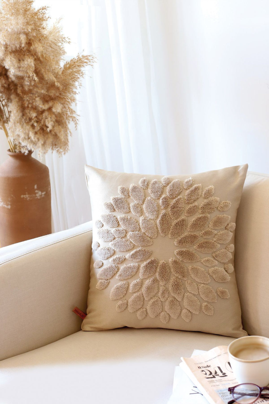 Natural tufted flower cushion cover