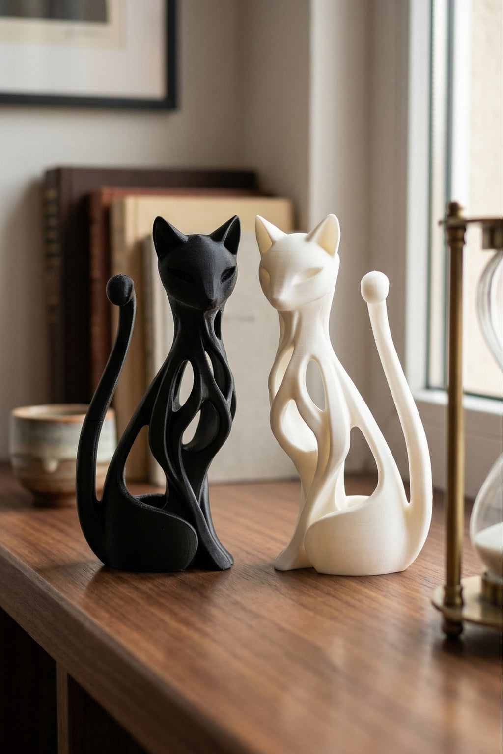 Cat figurine set size