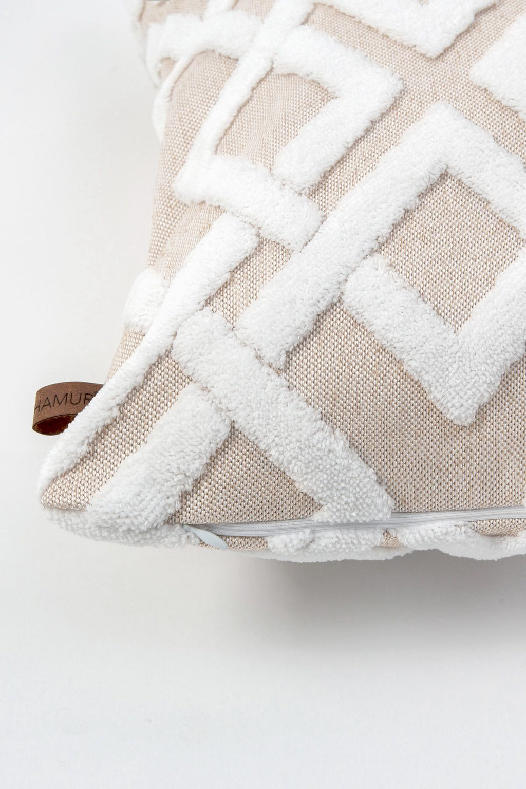 Beige lattice tufting detail